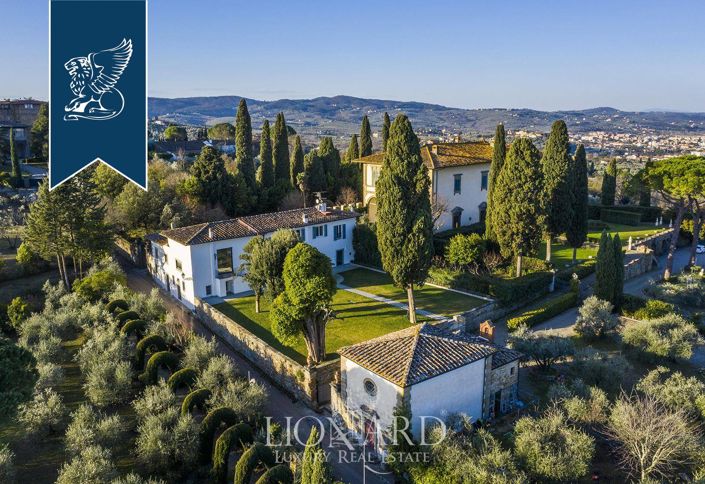 Image No.17-9 Bed Villa for sale