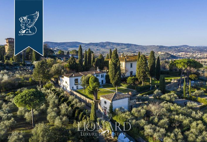 Image No.18-9 Bed Villa for sale