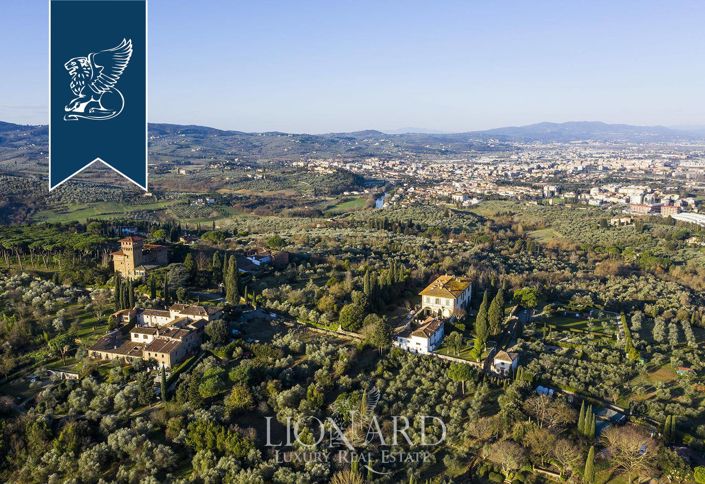 Image No.21-9 Bed Villa for sale