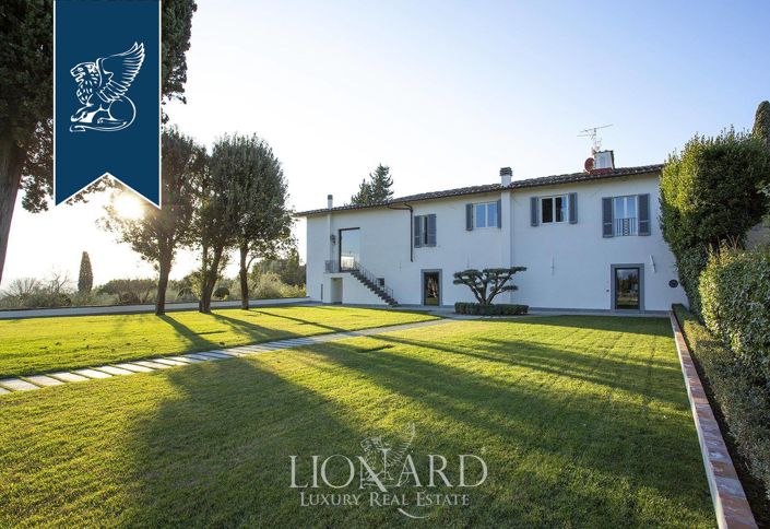 Image No.23-9 Bed Villa for sale