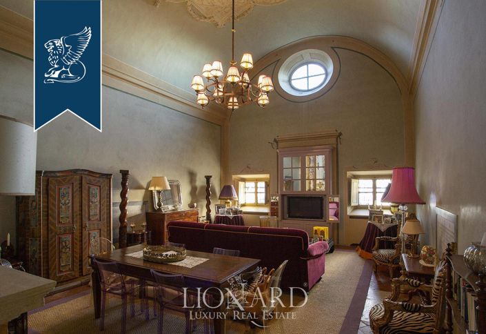 Image No.35-9 Bed Villa for sale