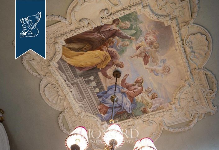 Image No.36-9 Bed Villa for sale