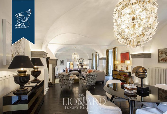 Image No.40-9 Bed Villa for sale