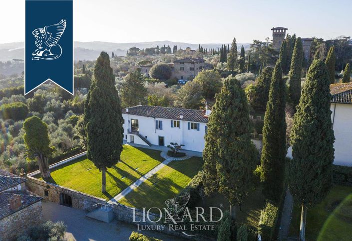 Image No.5-9 Bed Villa for sale