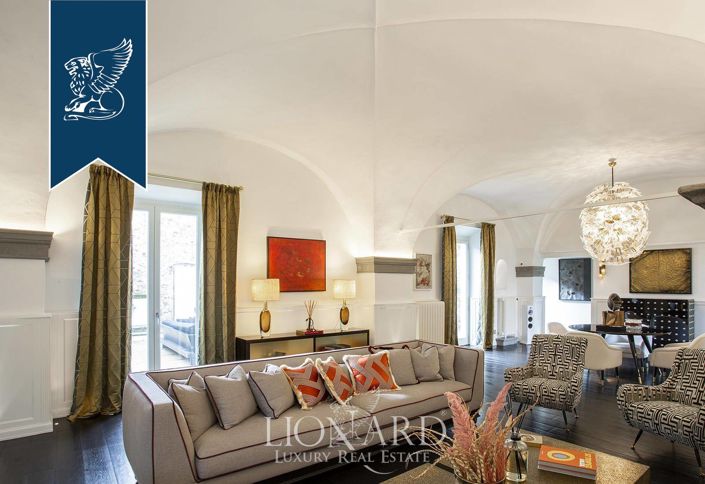 Image No.52-9 Bed Villa for sale