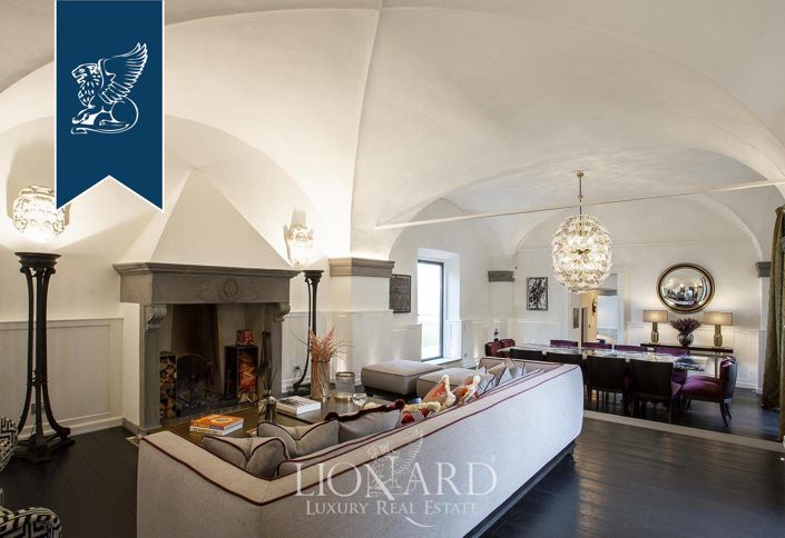 Image No.55-9 Bed Villa for sale