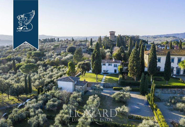 Image No.6-9 Bed Villa for sale