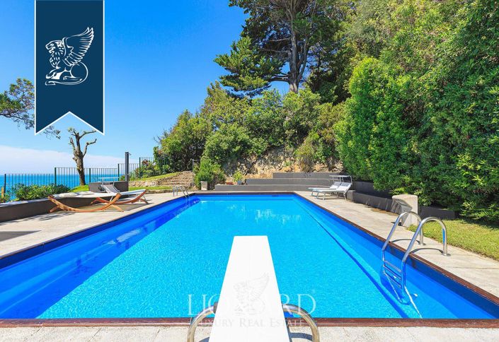 Image No.21-9 Bed Villa for sale