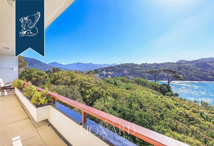 Image No.51-9 Bed Villa for sale