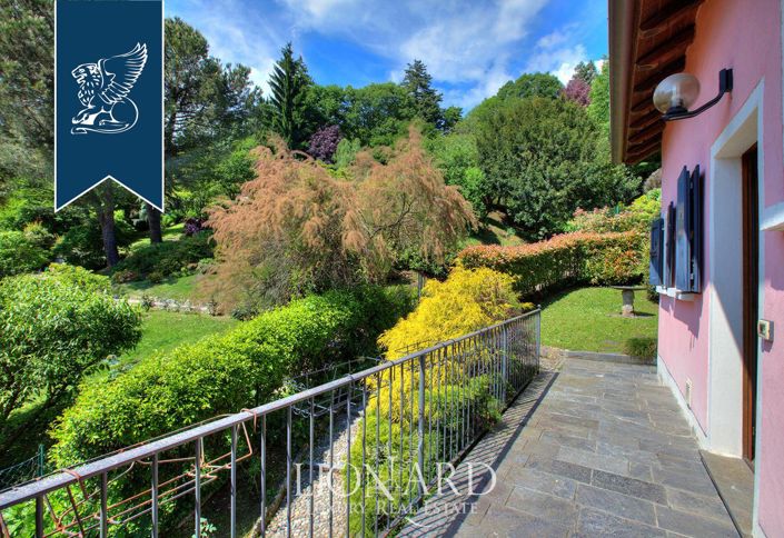 Image No.16-11 Bed Villa for sale