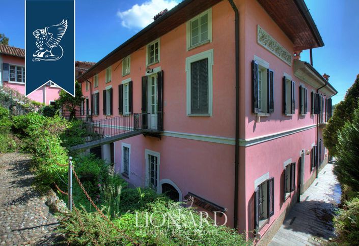 Image No.17-11 Bed Villa for sale