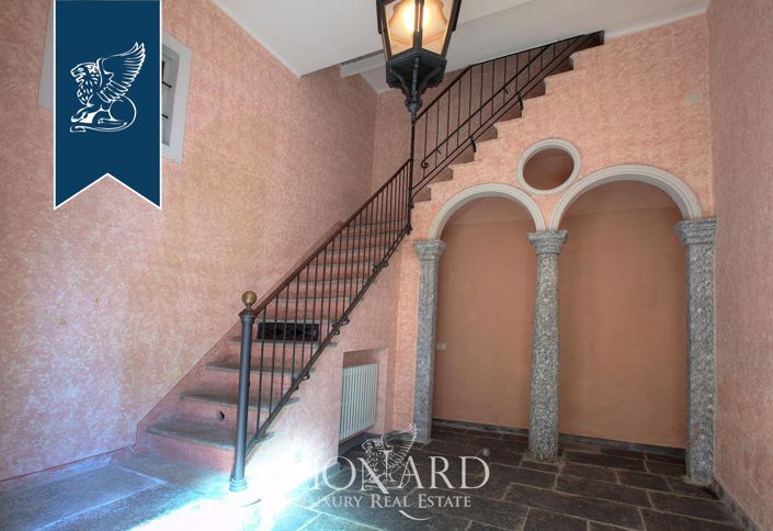 Image No.28-11 Bed Villa for sale