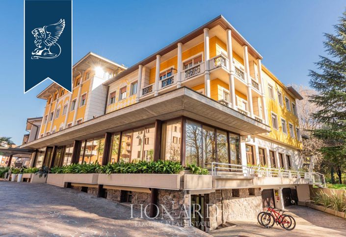 Image No.1-51 Bed Hotel for sale