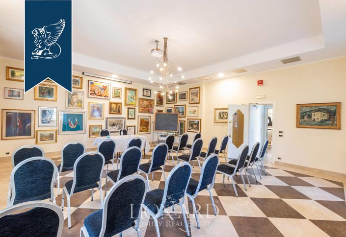 Image No.41-51 Bed Hotel for sale