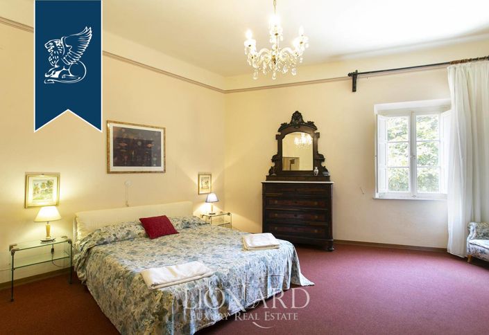 Image No.35-10 Bed Villa for sale