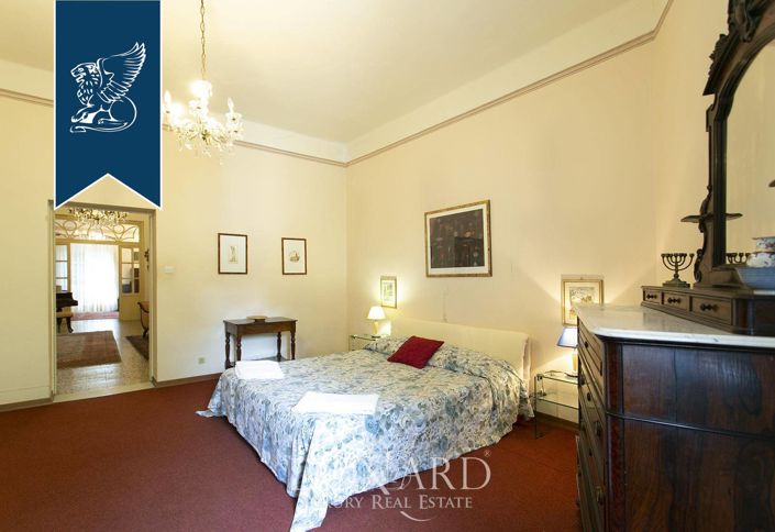 Image No.36-10 Bed Villa for sale