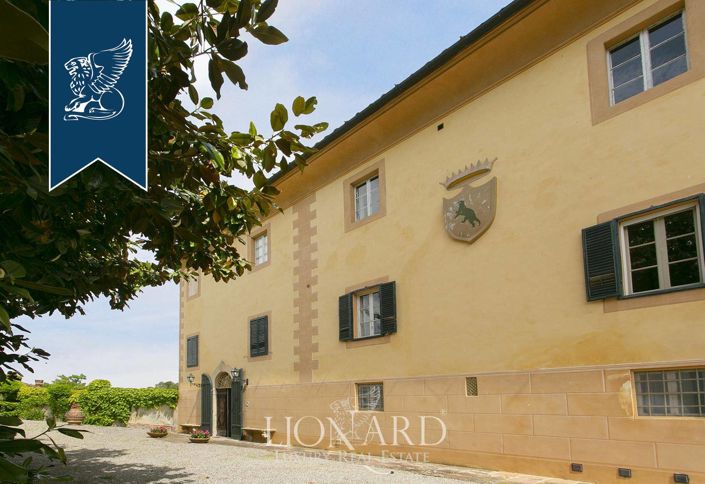 Image No.8-10 Bed Villa for sale