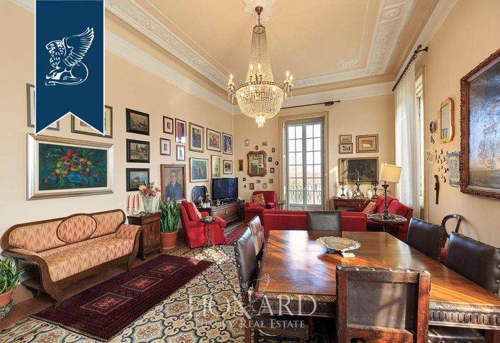 Image No.23-5 Bed Villa for sale