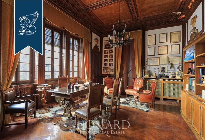 Image No.32-5 Bed Villa for sale