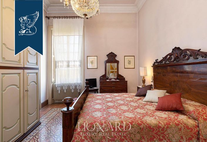 Image No.36-5 Bed Villa for sale