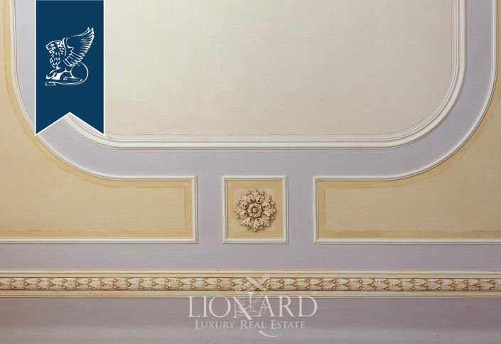 Image No.44-5 Bed Villa for sale