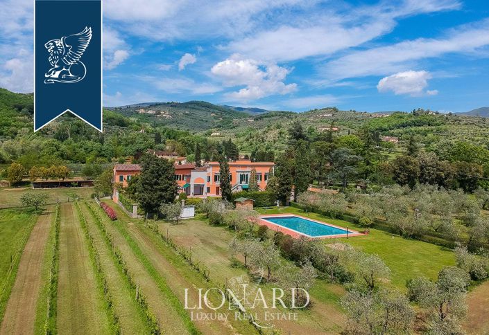 Image No.2-7 Bed Villa for sale