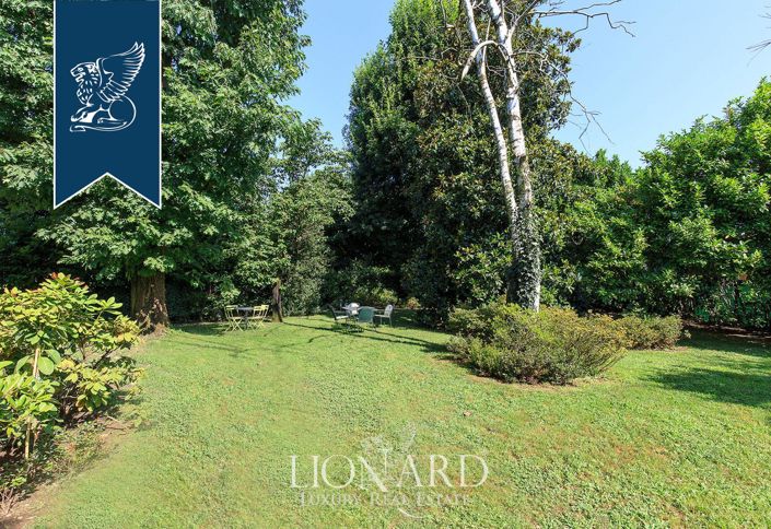 Image No.12-5 Bed Villa for sale