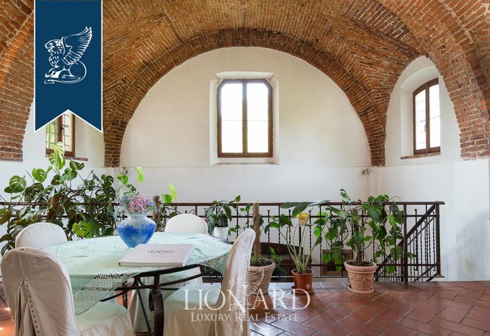 Image No.26-5 Bed Villa for sale