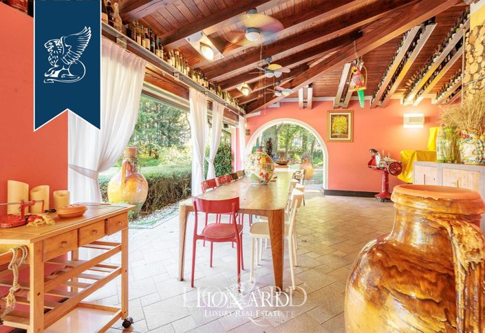 Image No.6-4 Bed Villa for sale