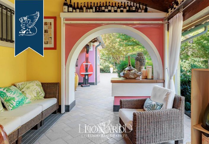 Image No.9-4 Bed Villa for sale