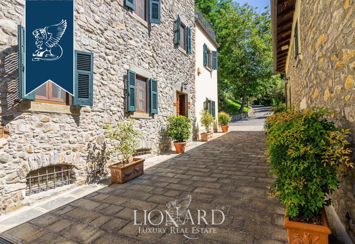 Image No.43-20 Bed Hotel for sale