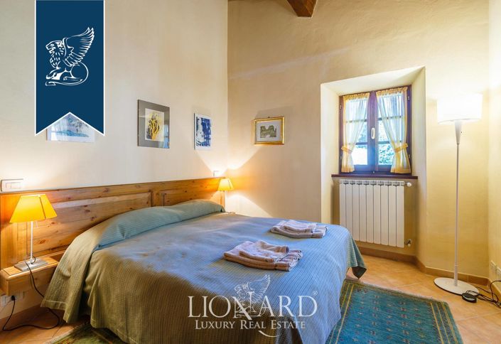 Image No.54-20 Bed Hotel for sale