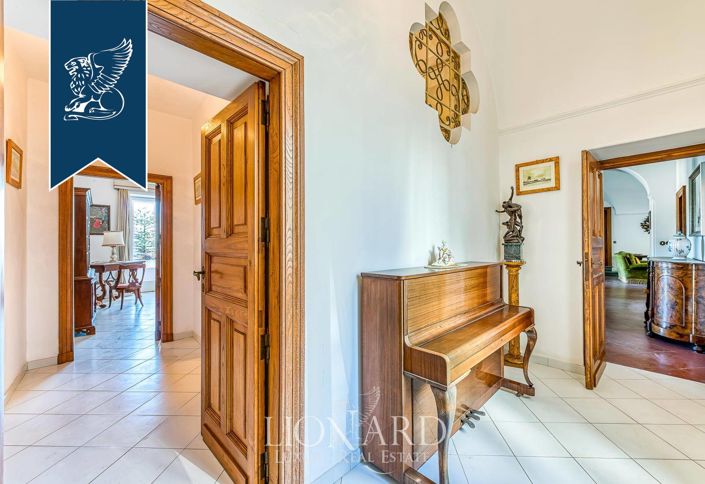 Image No.15-4 Bed Apartment for sale