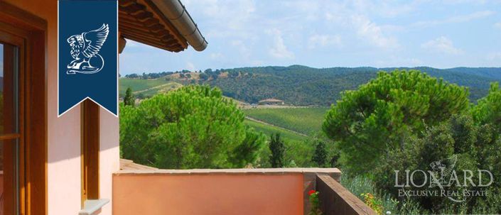 Image No.5-16 Bed Villa for sale