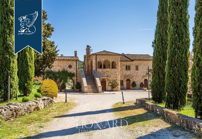 Image No.17-9 Bed Villa for sale