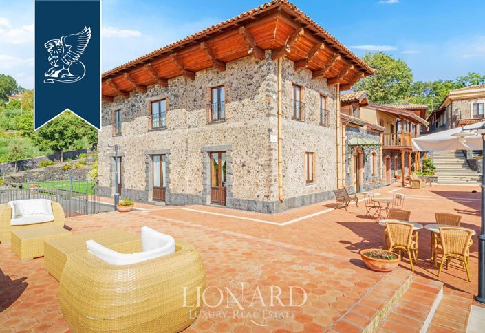 Image No.11-23 Bed Farmhouse for sale