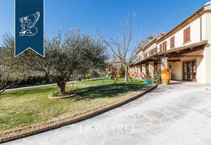 Image No.26-6 Bed Villa for sale