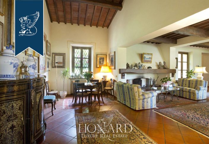 Image No.31-7 Bed Farmhouse for sale