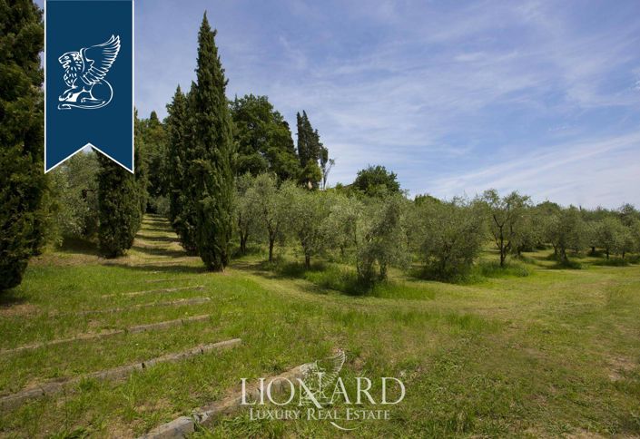 Image No.53-7 Bed Farmhouse for sale