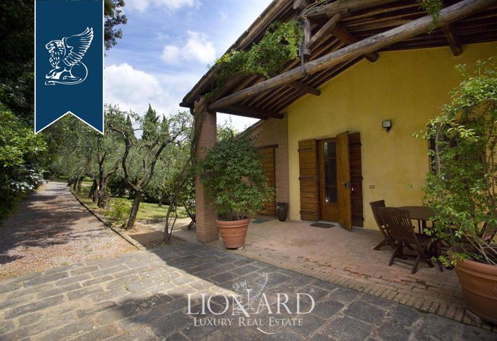 Image No.57-7 Bed Farmhouse for sale