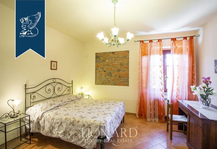 Image No.35-9 Bed Farmhouse for sale