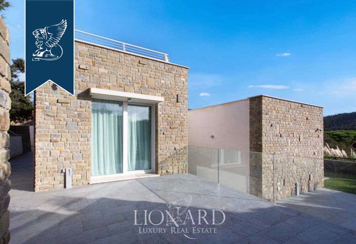 Image No.11-6 Bed Villa for sale