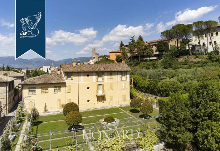 Image No.1-34 Bed Hotel for sale
