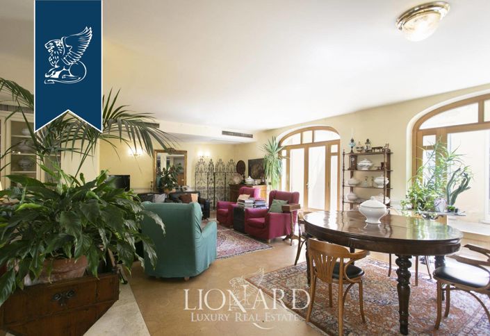 Image No.28-34 Bed Hotel for sale