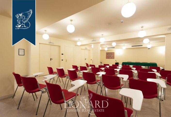 Image No.55-34 Bed Hotel for sale