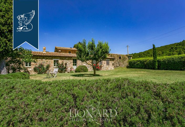 Image No.34-9 Bed Farmhouse for sale