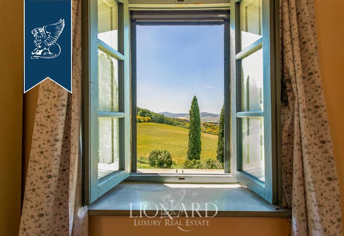 Image No.48-9 Bed Farmhouse for sale