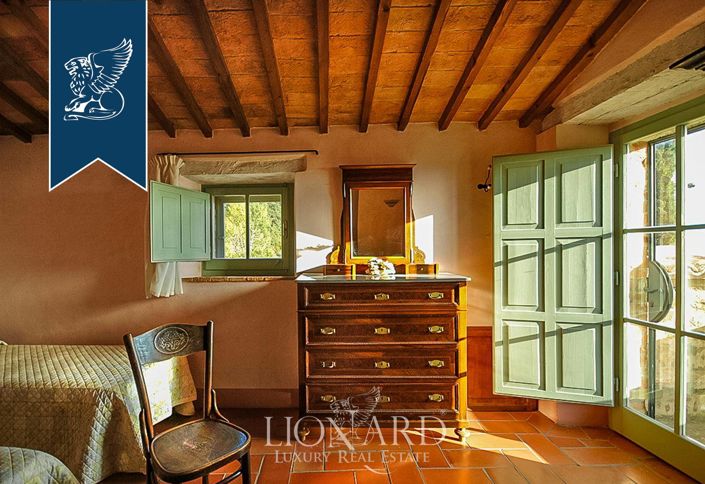 Image No.56-9 Bed Farmhouse for sale