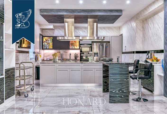 Image No.13-5 Bed Villa for sale