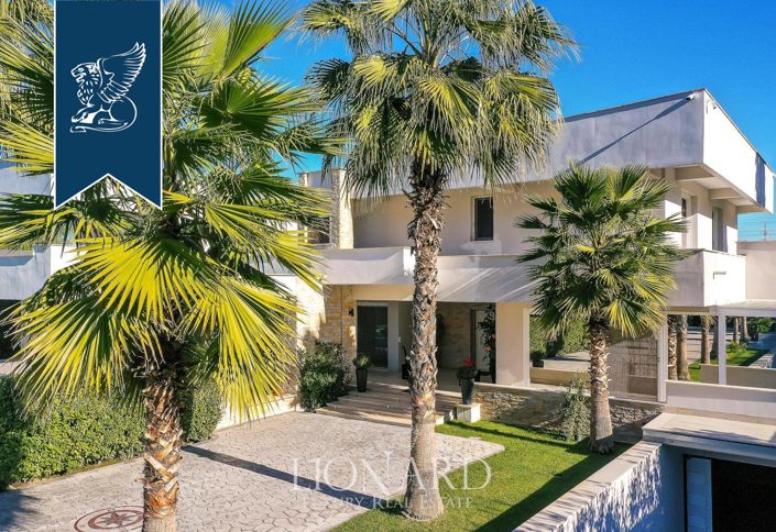 Image No.4-5 Bed Villa for sale